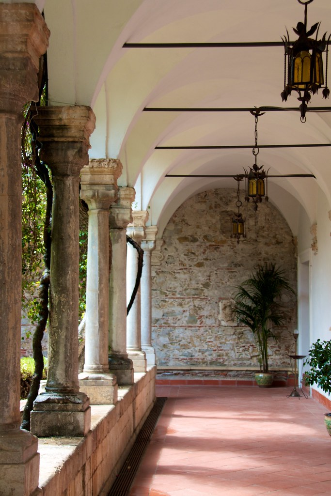Portico del Chiostro, San Domenico Palace Taormina